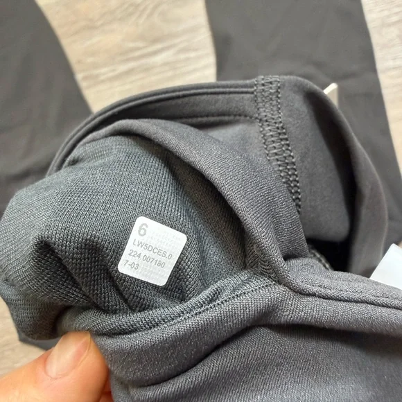 Align HR Pant 25" *Pockets - Graphite Grey - Picture 7 of 7